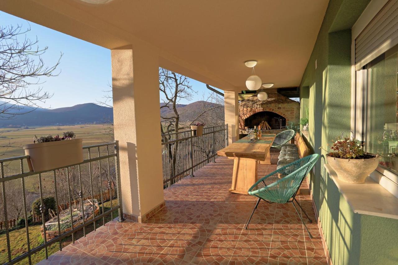 Luxury Apartman Alex With Sauna In The Village Otočac Exterior foto