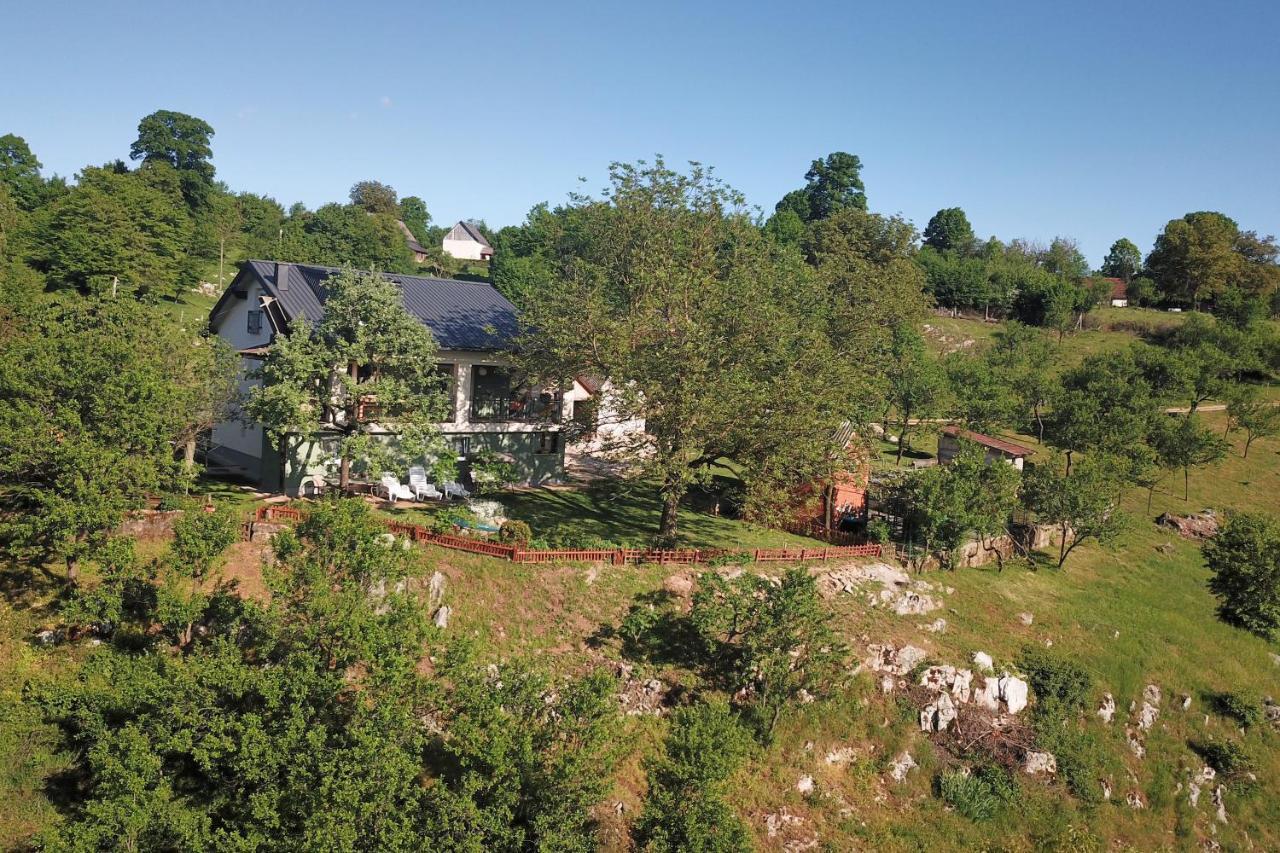 Luxury Apartman Alex With Sauna In The Village Otočac Exterior foto